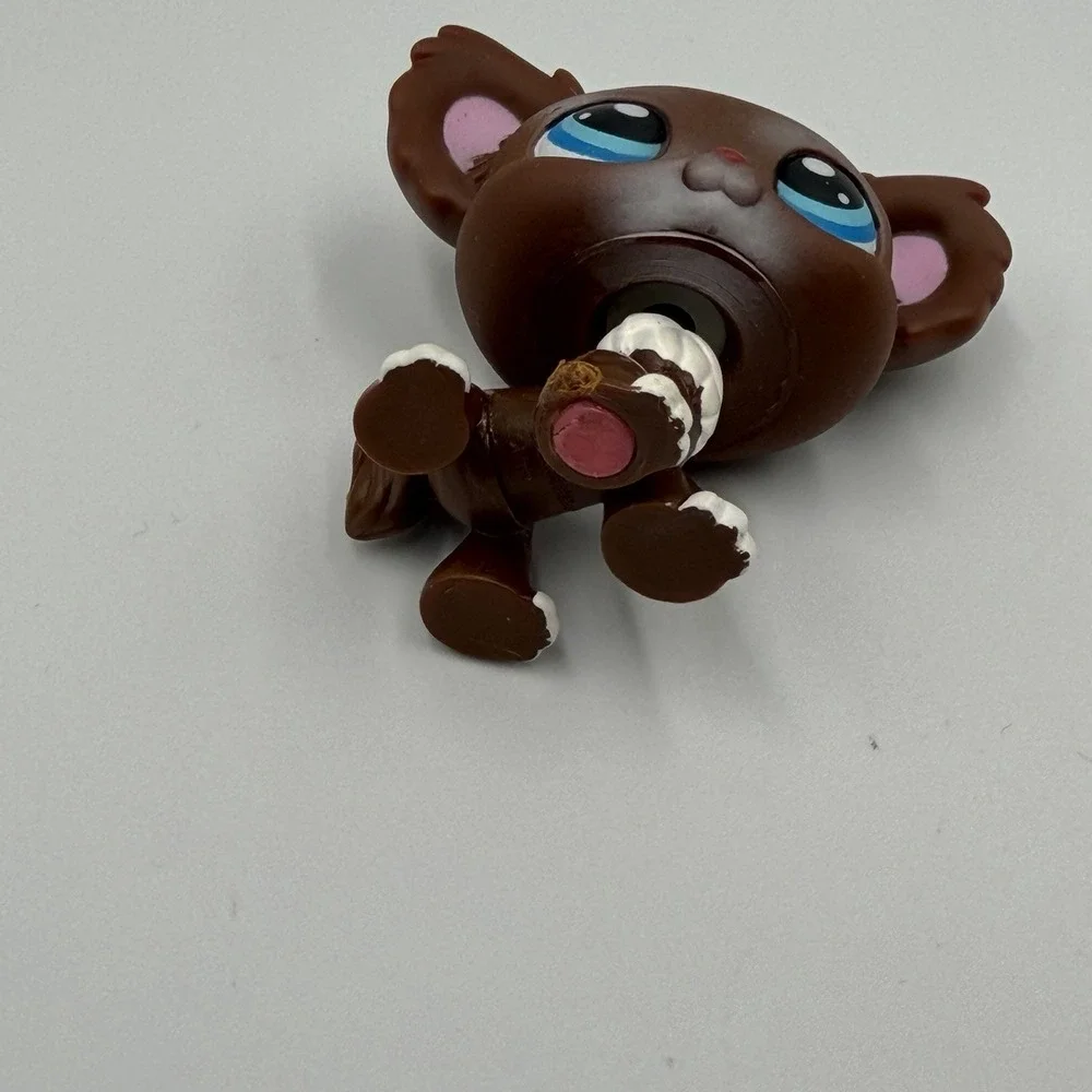 Authentic 1st Generation Littlest Pet Shop 2005 Chihuahua Puppy #219 LPS‎